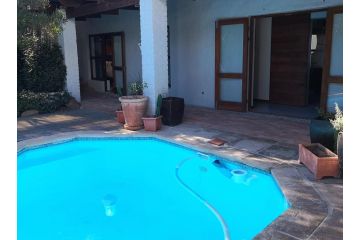 Hidden Gem on Onrus River Guest house, Hermanus - 1