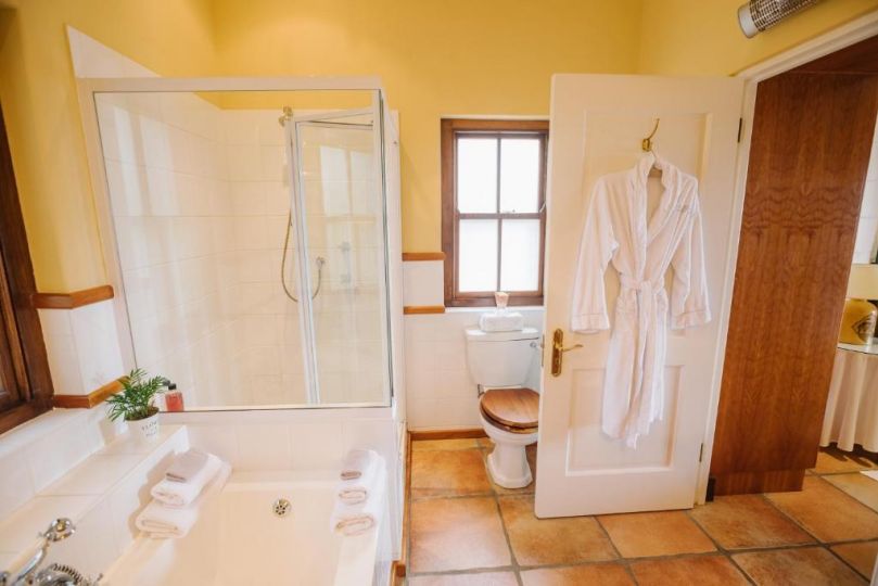 High Timbers Lodge Guest house, Tokai - imaginea 8