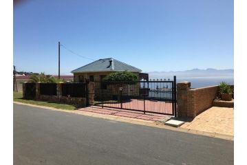 Sea View Charming Stone House Guest house, Mossel Bay - 3