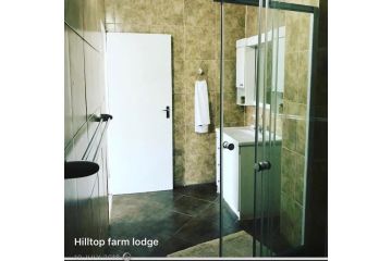 Hill Top Farm Lodge Bed and breakfast, Sea Park - 1