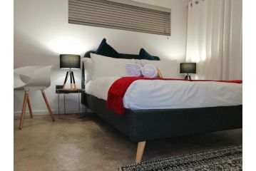 Hillsview Apartment, Roodepoort - 5