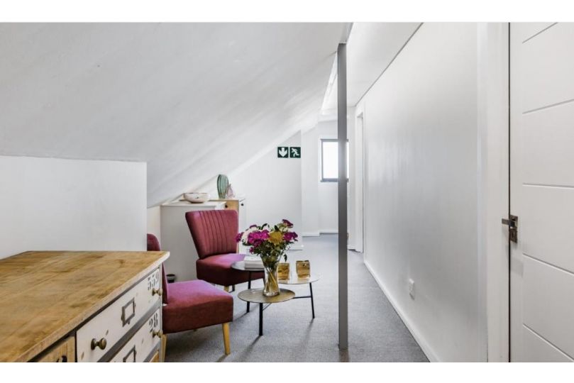 Hip Fresnaye Loft Bed and breakfast, Cape Town - imaginea 15