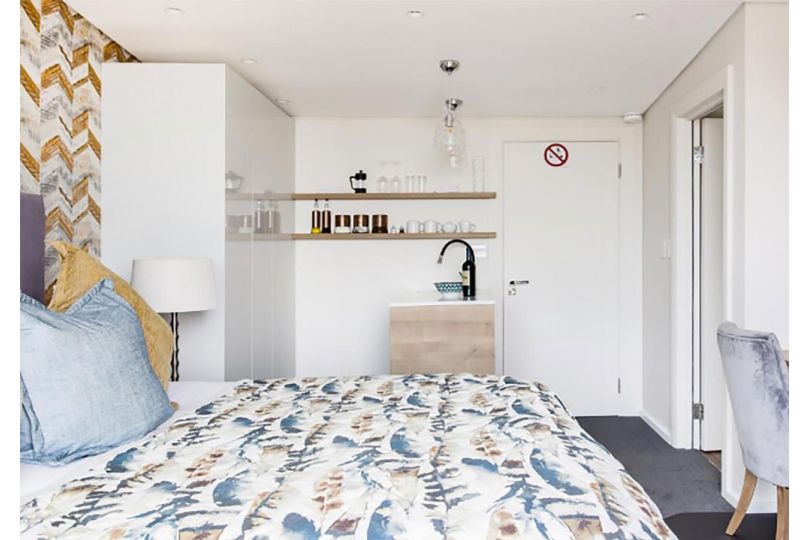 Hip Fresnaye Loft Bed and breakfast, Cape Town - imaginea 14