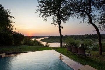 Hippo Hills 5 Bedroom Riverfront Ngwenya Lodge Guest house, Marloth Park - 2