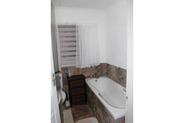 Holiday home to rent in Marloth Park, close to the Kruger South Africa Guest house, Marloth Park - 5