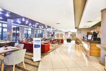 Holiday Inn Express Sandton-Woodmead, an IHG Hotel, Johannesburg - 4