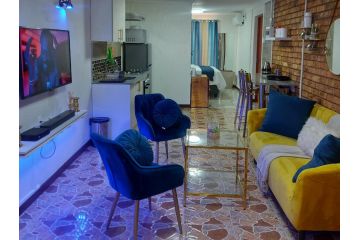 Homes of Ace Airbnb Apartment, Pretoria - 1