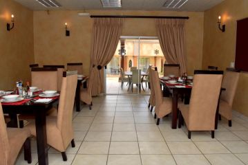 Homestay Travel Guest house, Roodepoort - 5