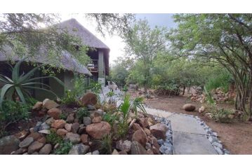Honey Badger Safari House Guest house, Marloth Park - 1