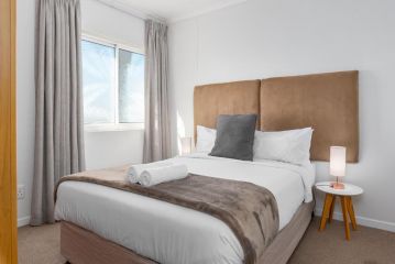 Horizon Bay 1306 Apartment, Bloubergstrand - 1