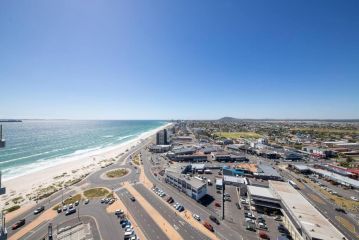 Horizon Bay 1603 Beachfront Beauty Apartment, Cape Town - 3