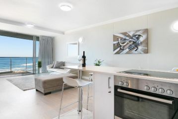 Horizon Bay 802 Apartment, Cape Town - 4