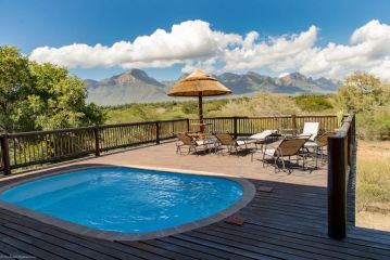 Stunning Mountain Views From A 3-Bedroom Home With Pool Guest house, Hoedspruit - 3