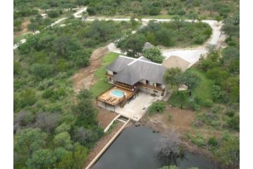 Own Pool - Ample Space - Beautiful Views Guest house, Hoedspruit - 1