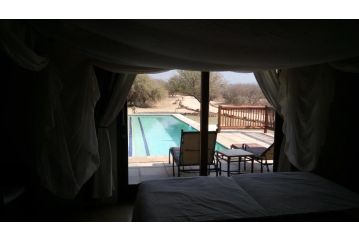 Beautiful Mountain Views From A 2-Bedroom Home With Pool Guest house, Hoedspruit - 5