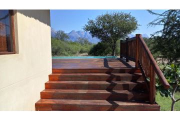 Escape For 2 - Private Pool & Mountain Views Guest house, Hoedspruit - 5