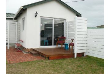 House of 2 Oceans Apartment, Agulhas - 2