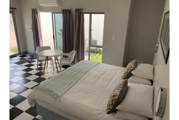 HP Twelve Accommodation Bed and breakfast, Nelspruit - 3