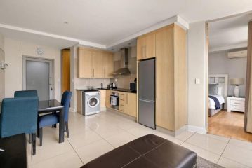 Hydro Sandton 1 Bed Apartment, Johannesburg - 3