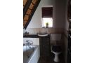 Ifenwenzi bush Apartment, Buffelspoort - thumb 16