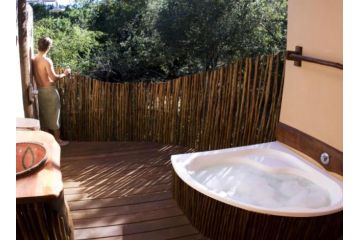 Ihlozi Bush Lodge Villa, Hluhluwe - 3