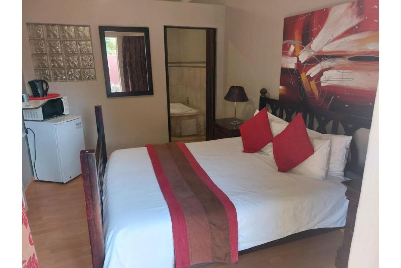 Ikhutse Manor Guesthouse Guest house, Mahikeng - imaginea 11