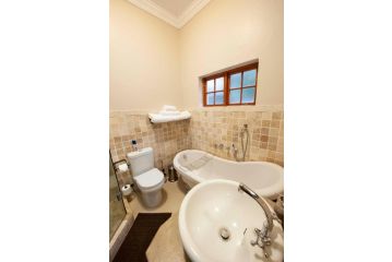 IL Castello Hotel, Clarens - 5