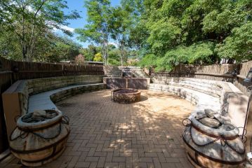Hutten Heights Lodge by Ilawu Guest house, Newcastle - 3