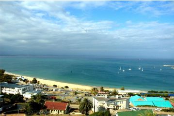 In Touch Seaview Apartment, Mossel Bay - 1