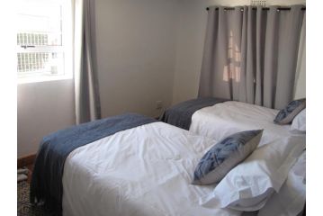 Induku Guest house, Stellenbosch - 3
