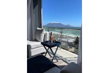 Infinity Self Catering Beachfront Apartment 302 Apartment, Cape Town - 5