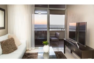 Modern Beachfront with Ocean Views - Infinity G9, Blouberg, Cape Town Apartment, Bloubergstrand - 3
