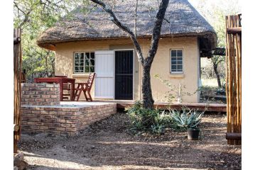 Injabulo Guest house, Marloth Park - 1