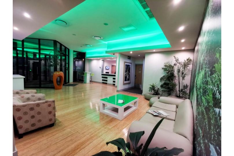 Inn Green at Lake Umuzi Hotel, Secunda - imaginea 7