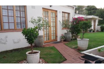 Innes Road Durban Accommodation 2 bedroom private unit Apartment, Durban - 3