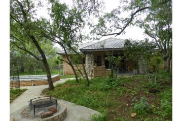 Inqwaba Guest house, Marloth Park - 3
