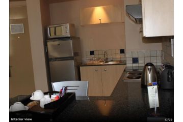 Mapungubwe Apartments Apartment, Johannesburg - 3