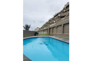 Isikhulu.53-55 North beach ,Umdloti. KwaZulu-Natal Apartment, Umdloti - 2