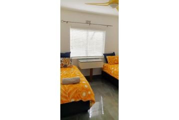 Isikhulu Beachfront Villa 9 Apartment, Umdloti - 3