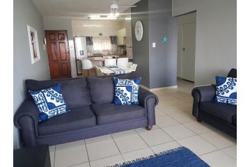 17 Isikhulu Apartment, Umdloti - 1