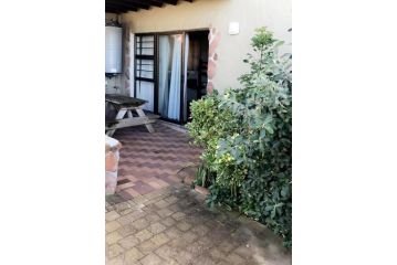 Island Vibe Jeffreys Bay Hostel, Jeffreys Bay - 5