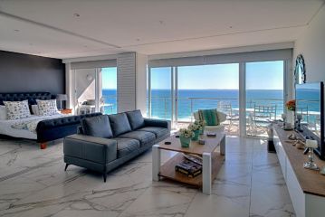 Horizon Bay 1302 Island View Beachfront Apartment, Bloubergstrand - 2