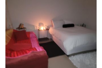 Isle Royal Nelspruit Guest house, Mataffin - 1