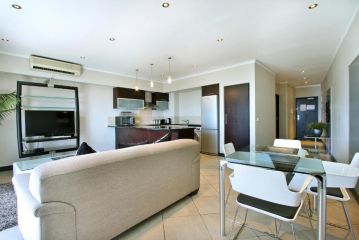 Luxury Apartments at the Icon, Walking distance to CTICC in Cape Town Apartment, Cape Town - 2