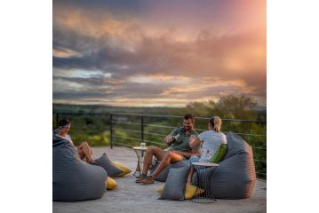 Jackals Dream - Self Catering Villa bordering Kruger National Park Villa, Marloth Park - 4