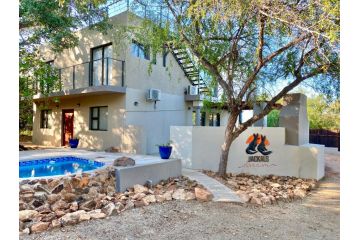 Jackals Dream - Self Catering Villa bordering Kruger National Park Villa, Marloth Park - 3