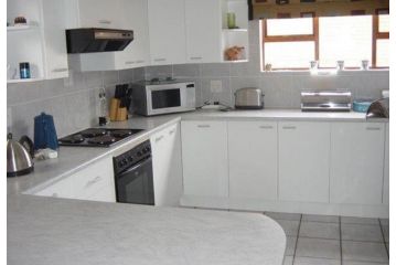 Jbay Tides Guest house, Jeffreys Bay - 3