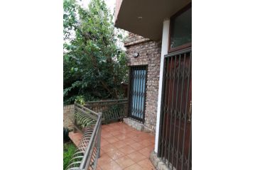 Jireh Self Catering Apartment, Bloemfontein - 3