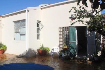 JO-MAINE Apartment, Cape Town - 1