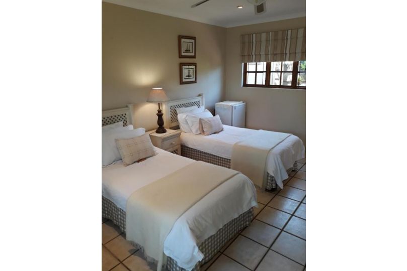 Joan's Bed and breakfast, Durban - imaginea 17
